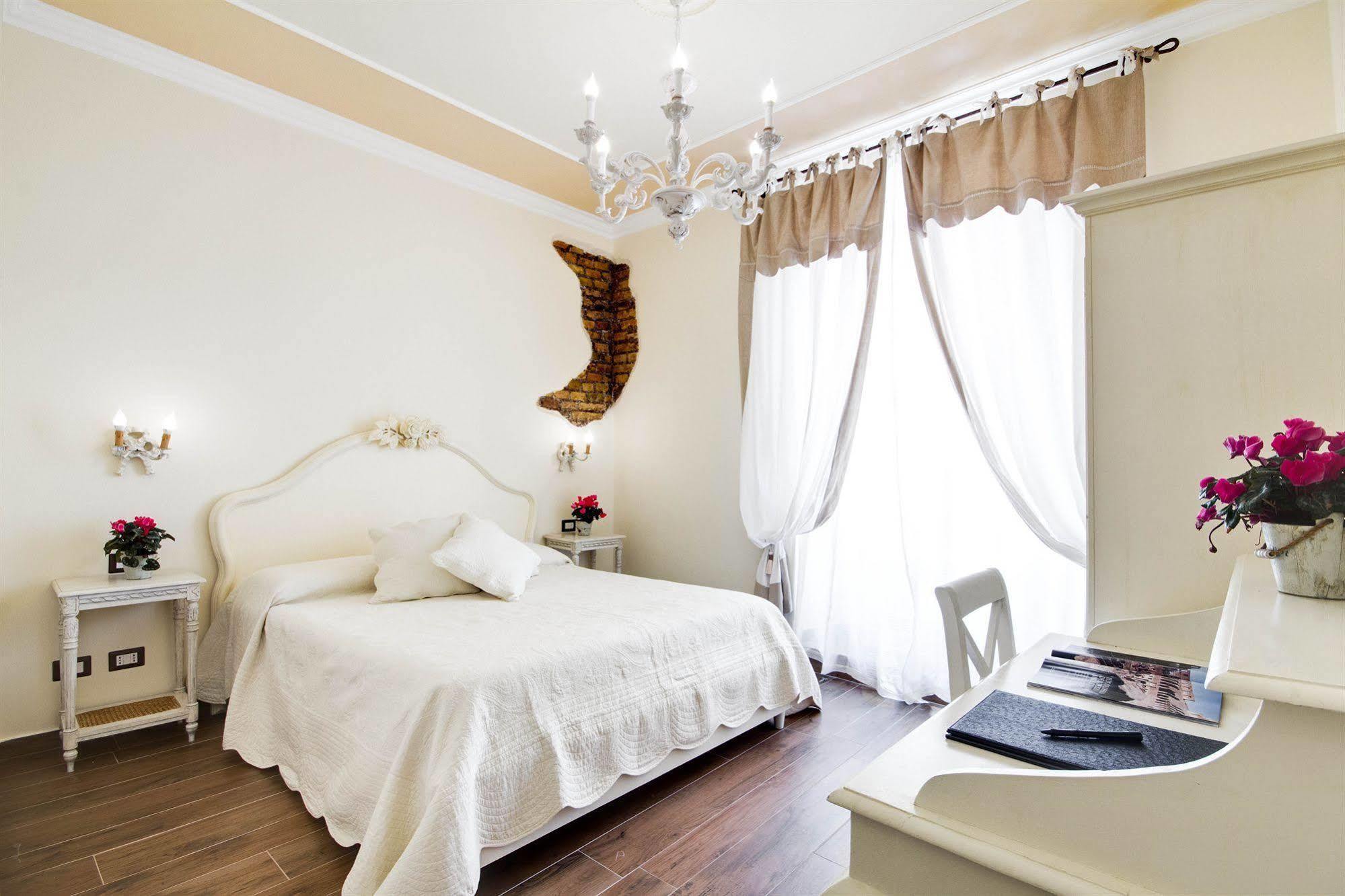 Lunaria Suites Rome Vaticano Exterior photo